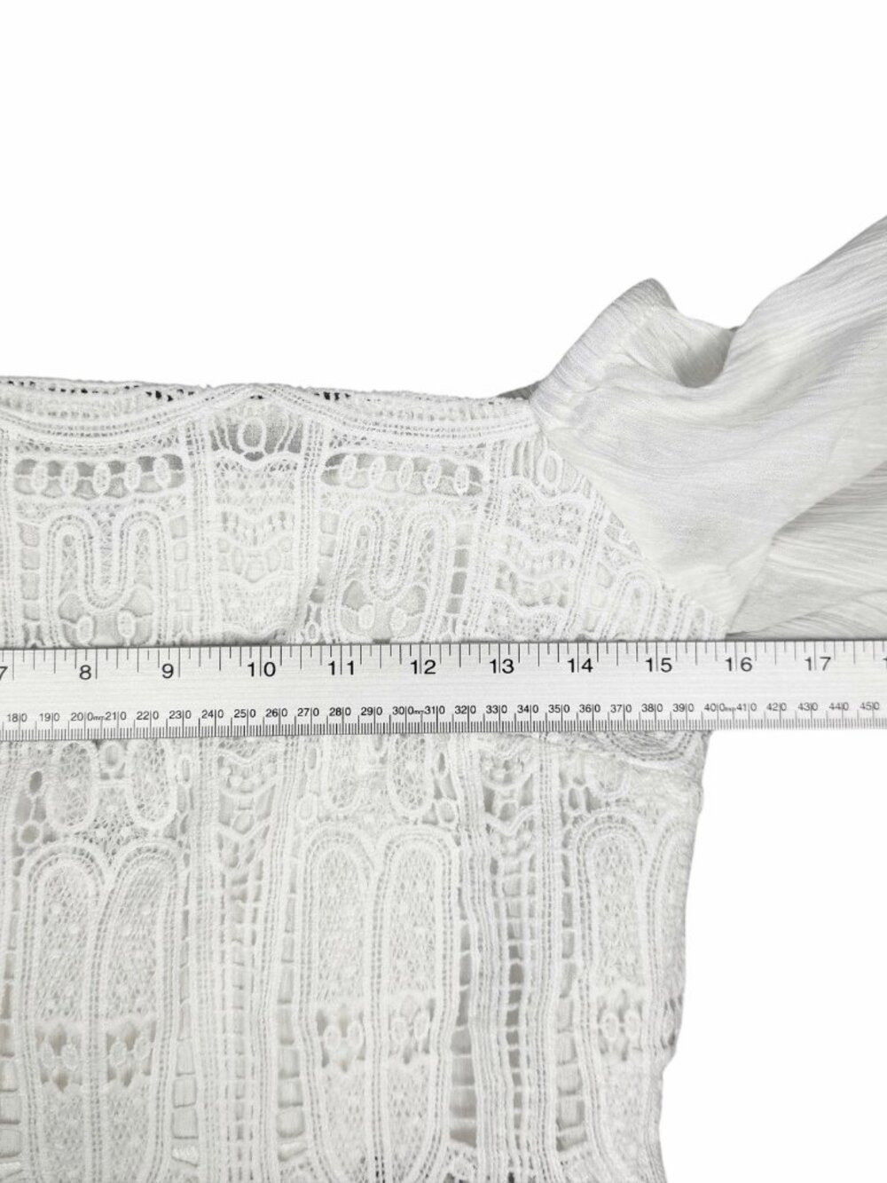 Vintage Y2K Bebe Top Womens Small White Crochet Romantic Crop Festival - Picture 5 of 10